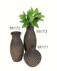 Groove Vase Collection